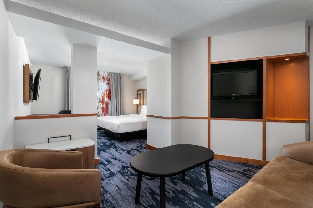Executive King Suite with Sofa Bed interior